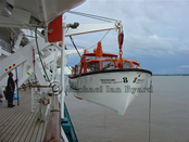 Hoisting up a Tender